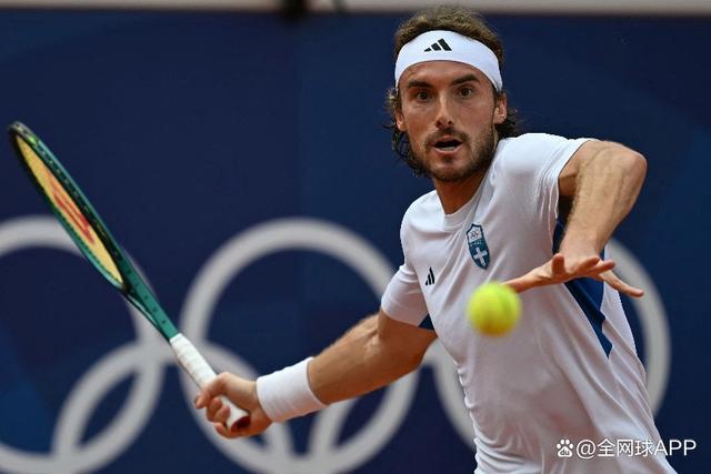 戴维斯杯碾压美网，西西帕斯高光表现的简单介绍