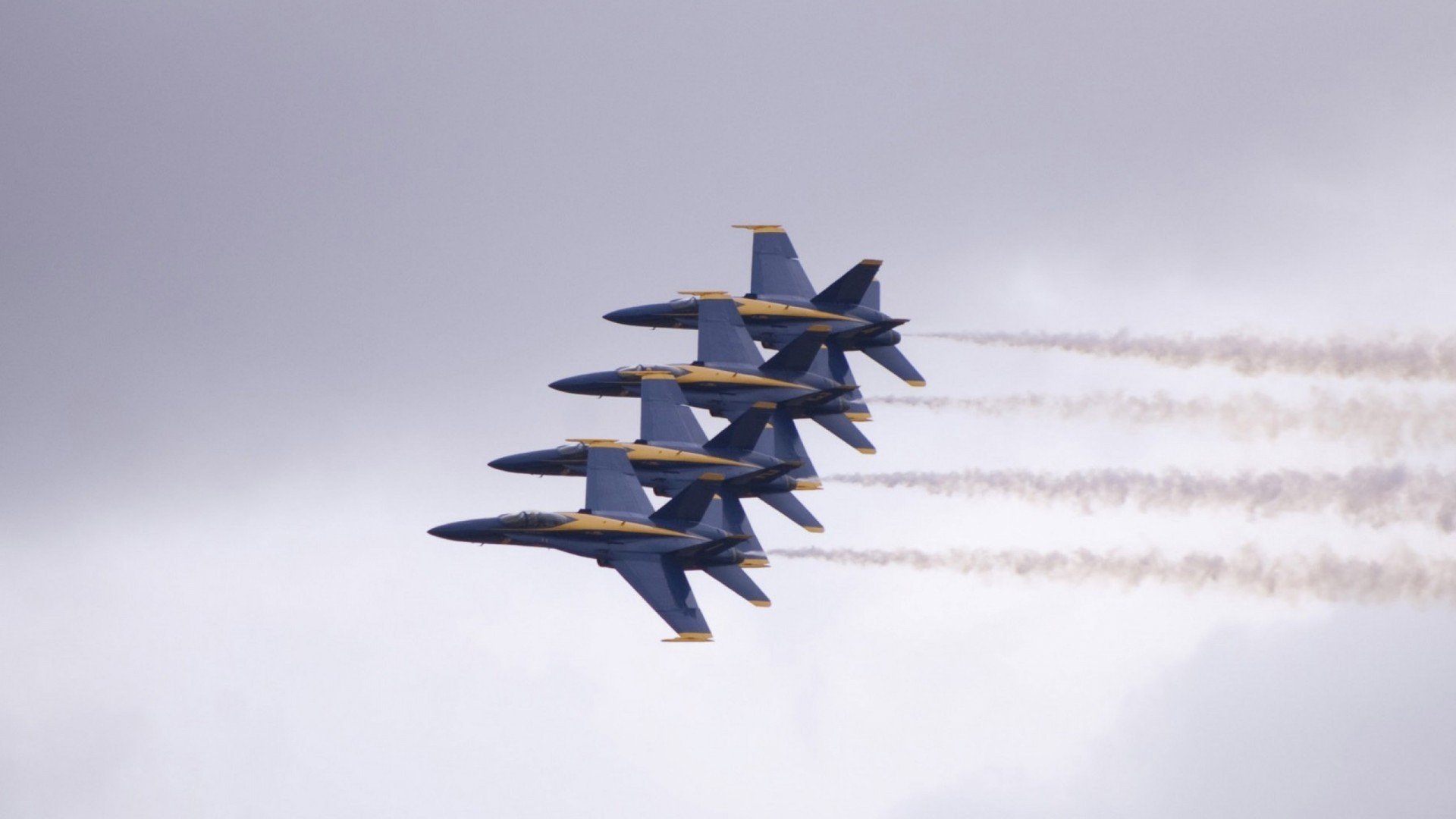 冰与火的对决，独行侠加时烈焰淬胜，字母哥今日世界之巅的独舞