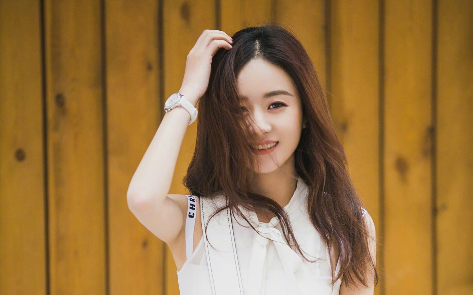 红色风暴席卷橙色战场，罗德里戈友谊赛全程高能输出