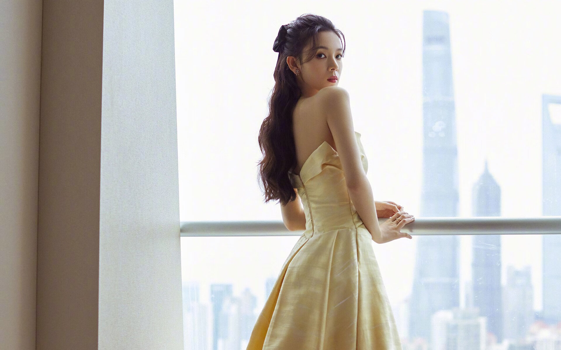 绿茵与地板的交响，当欧冠硝烟遇见篮网独行侠的淘汰赛史诗