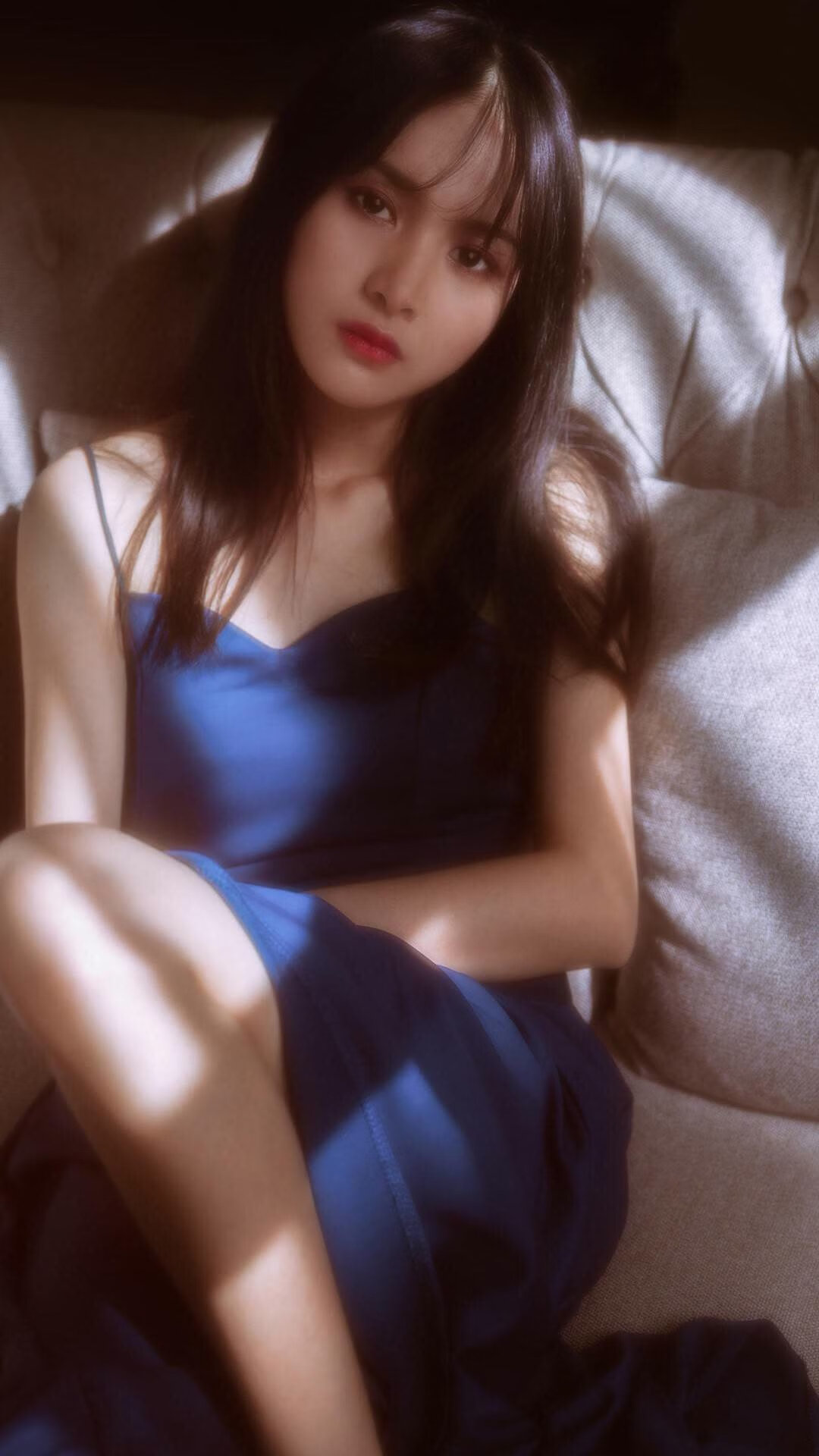 数据与心脏的较量，当安哥拉用强韧撕开荷兰的数据防线，苏亚雷斯用一脚射穿傲慢