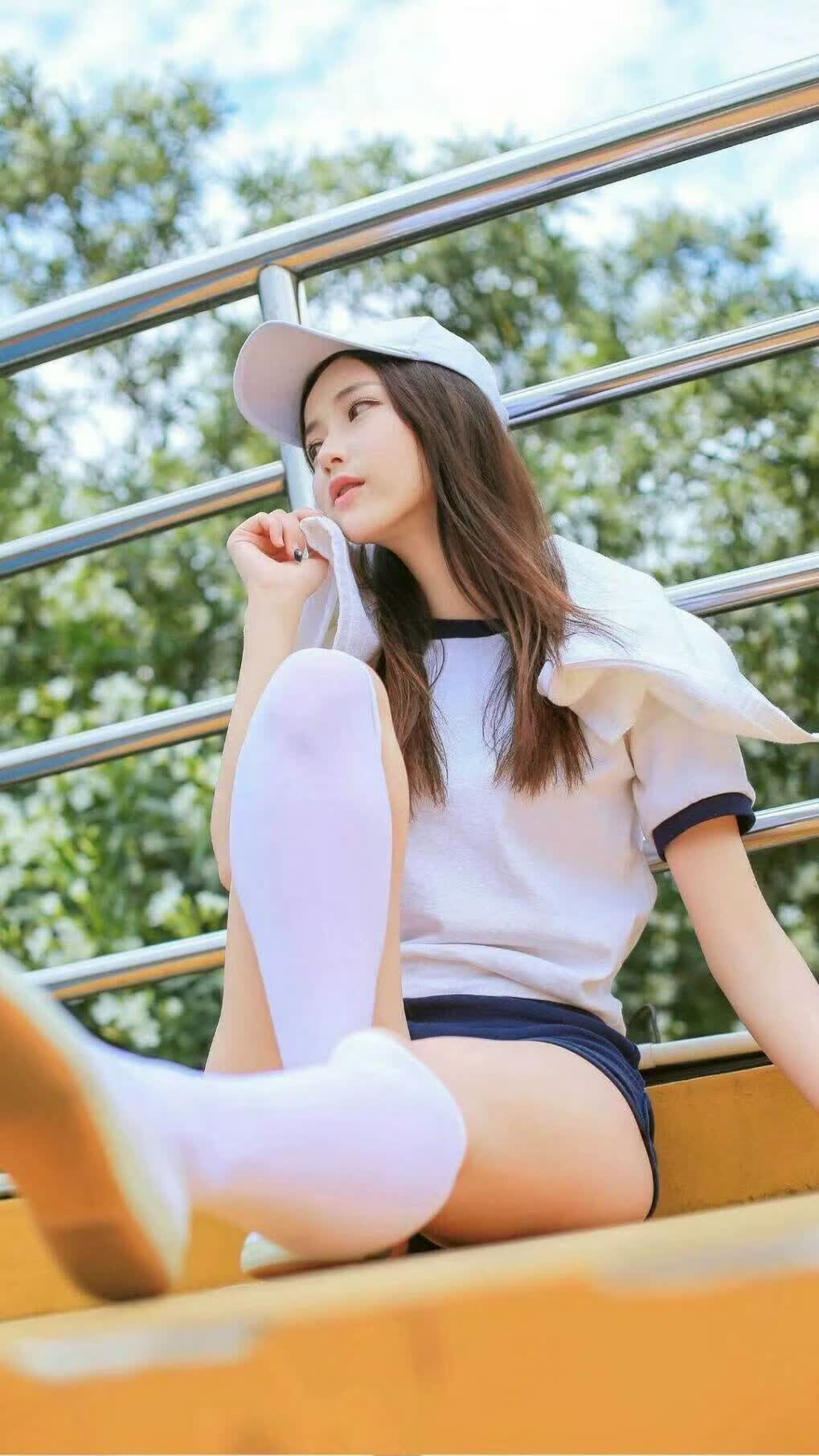 冰与火之歌，当格列兹曼在死亡之组刺出弑父一剑